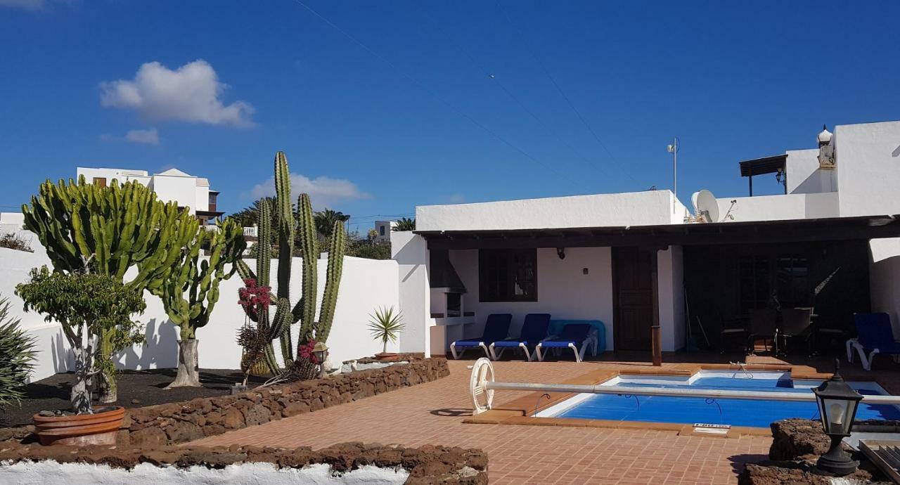 Villa Lucky - Heated Pool Mácher Buitenkant foto